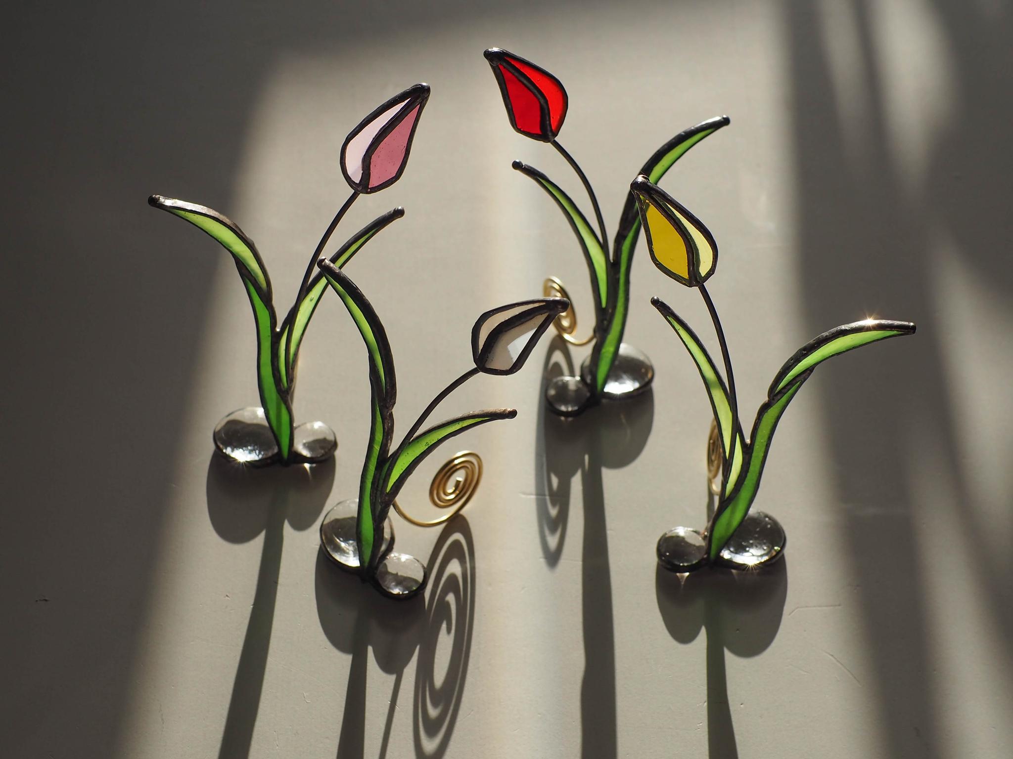 「チューリップ」ステンドグラス・アンティークガラス・窓辺にちょこんとシリーズ | 2枚目