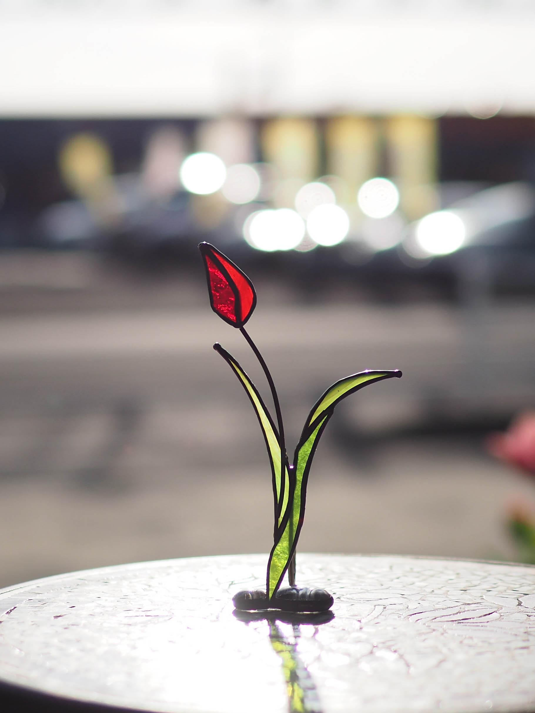 「チューリップ」ステンドグラス・アンティークガラス・窓辺にちょこんとシリーズ | 5枚目